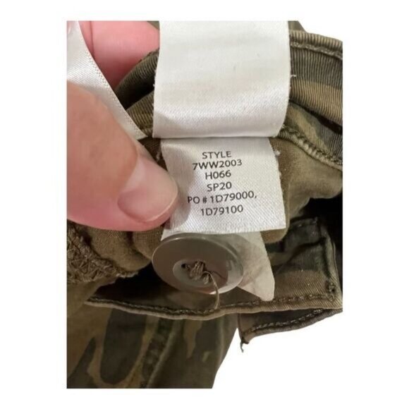 Lucky Brand Women's Mid Rise Cargo Shorts Green Camouflage Size 29 Casual Summer - Picture 6 of 7